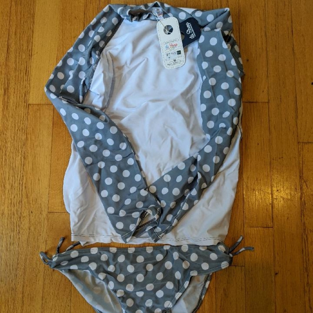 Rashguard plus matching bikini bottom